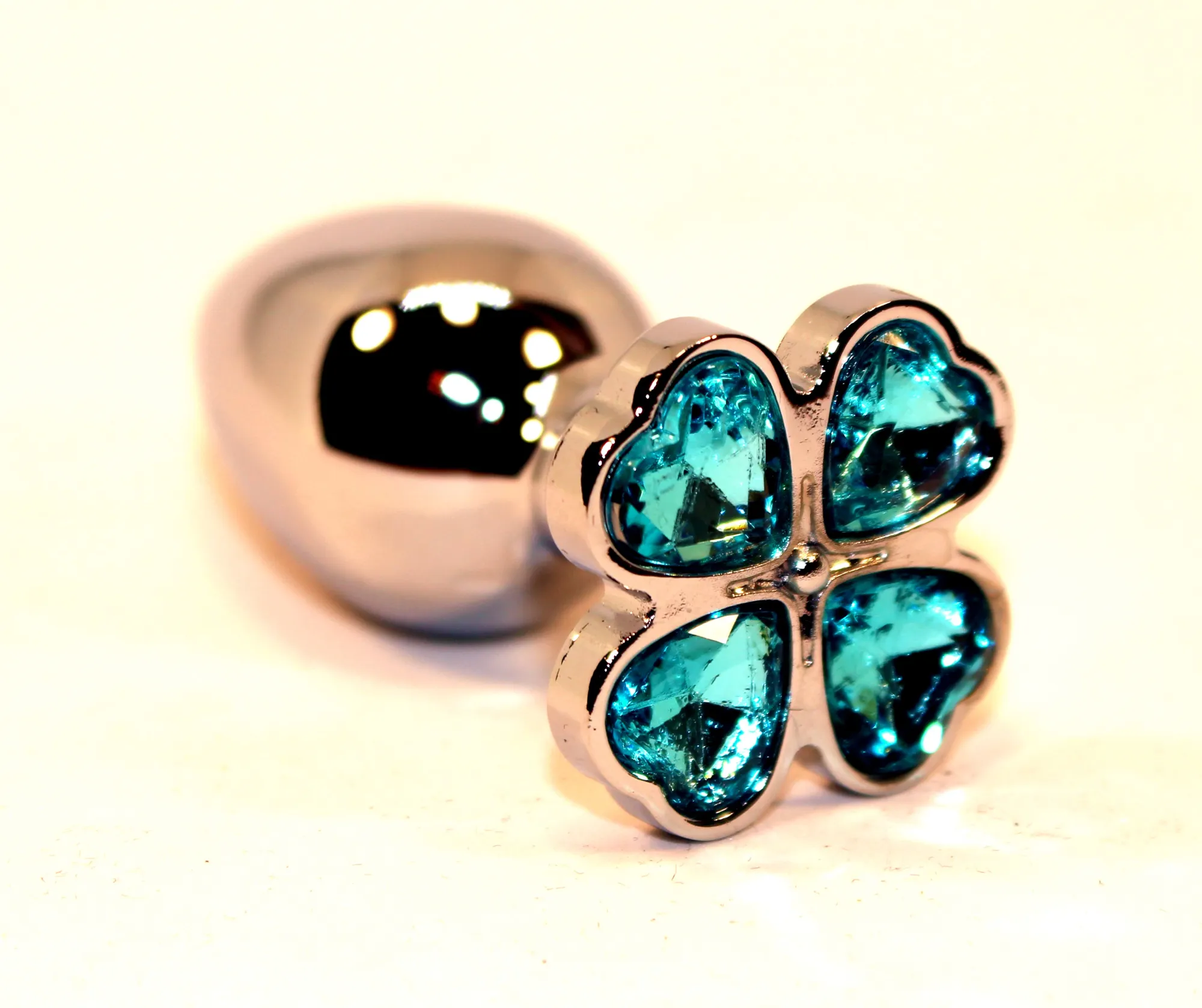 Пробка анальная металл 7,5х2,8см с сердечком голубой страз 47439-1MM