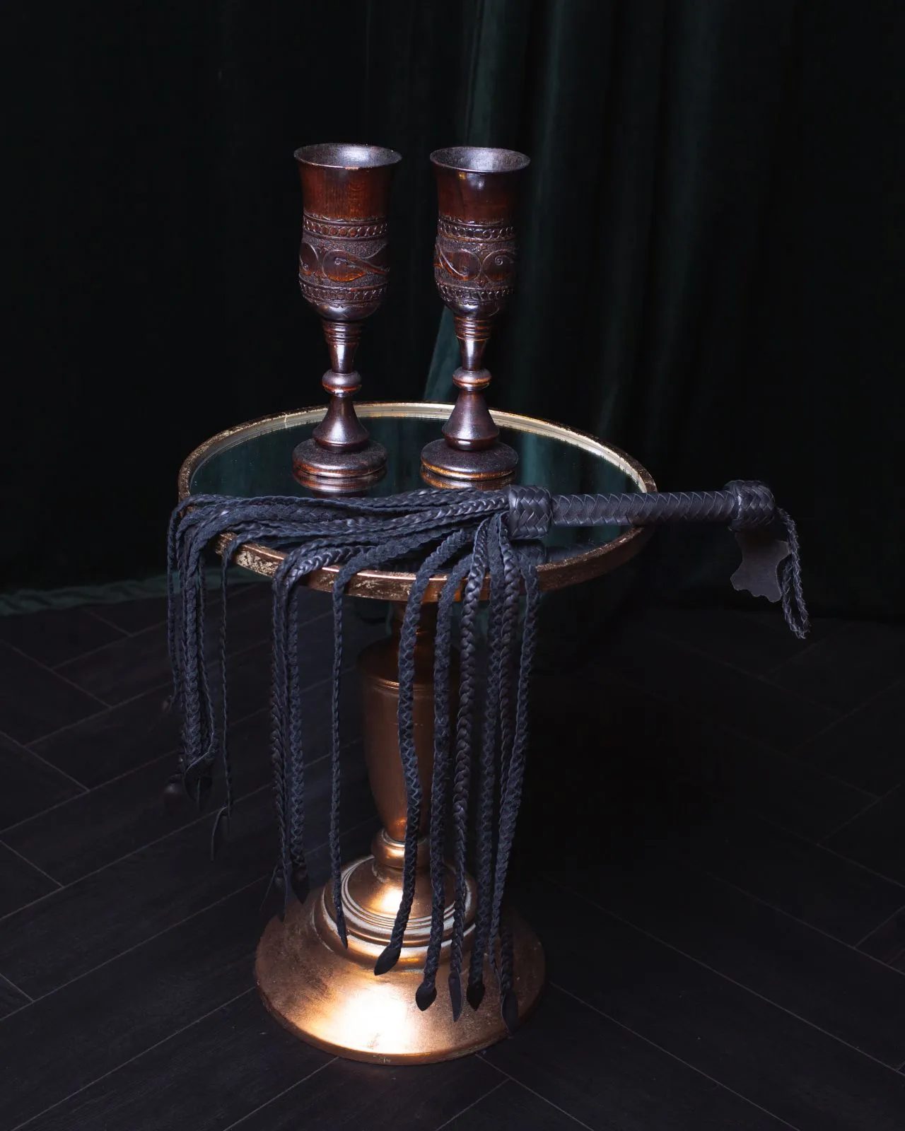 плетёный флоггер  scandal из натуральной кожи (black) в Краснодаре