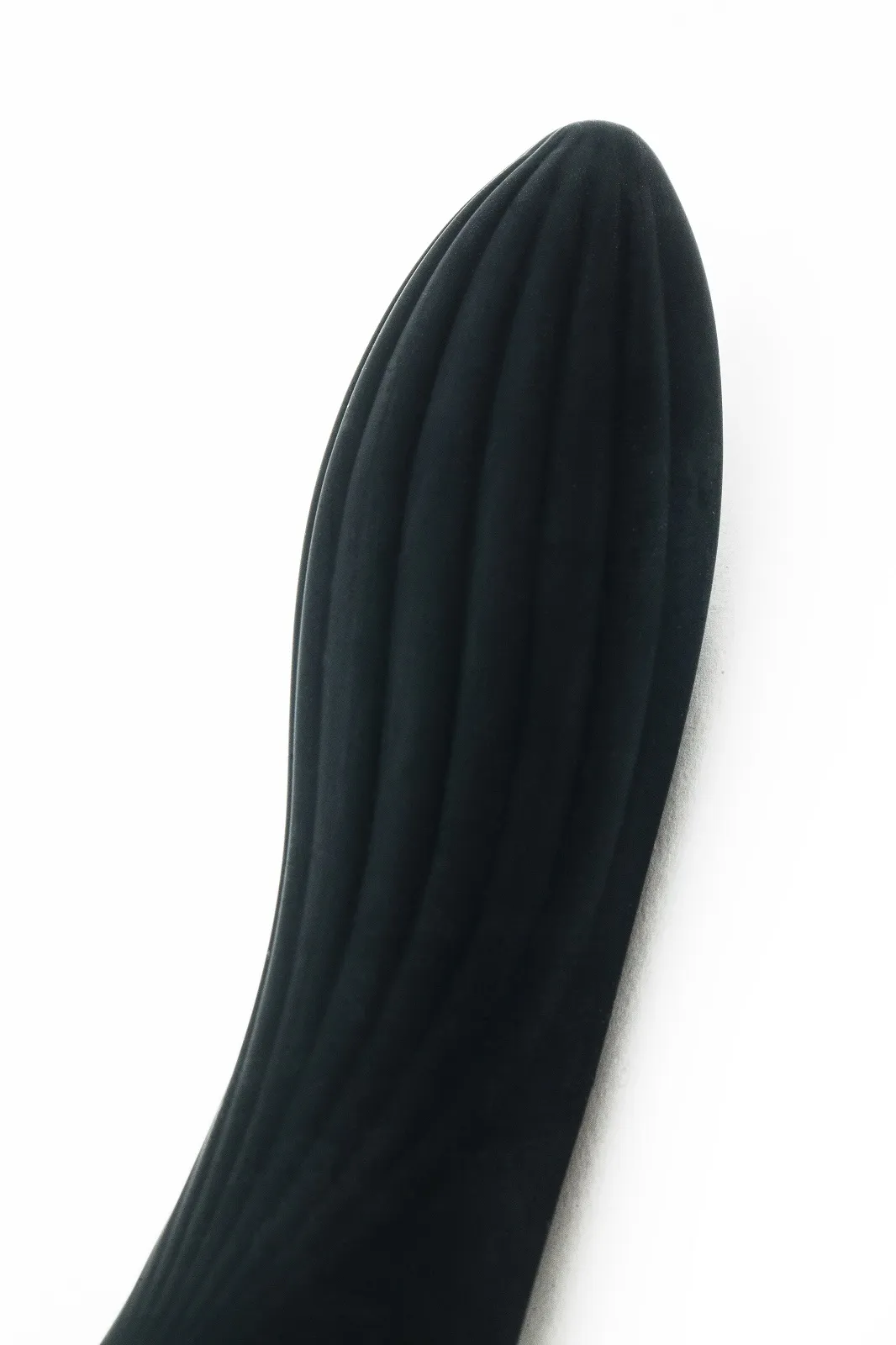 вибратор силиконовый изогнутая волна 20 х 3,7 см,черный 47549-mm в Краснодаре