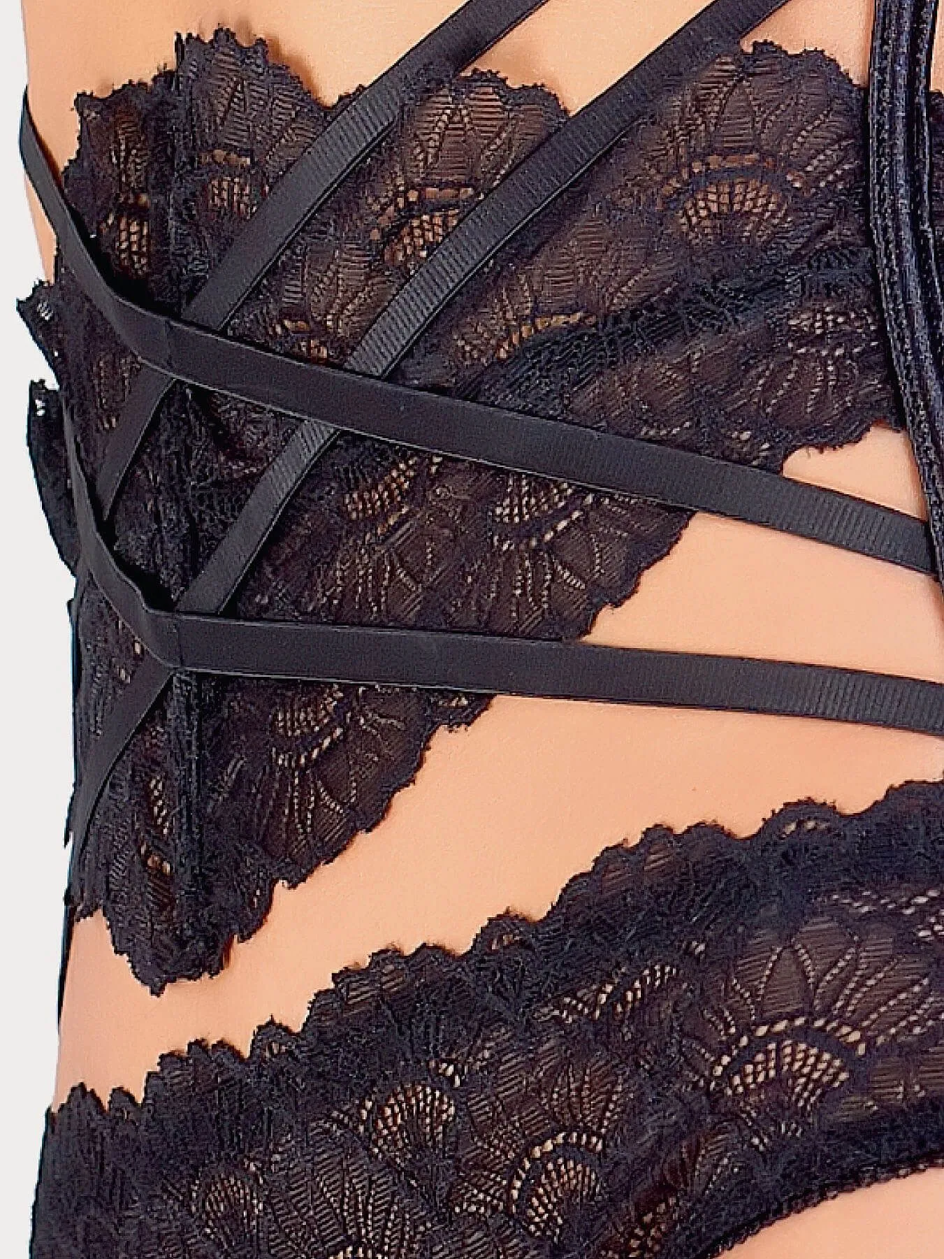 Эротическое комплект istinto di opium, черный в Краснодаре