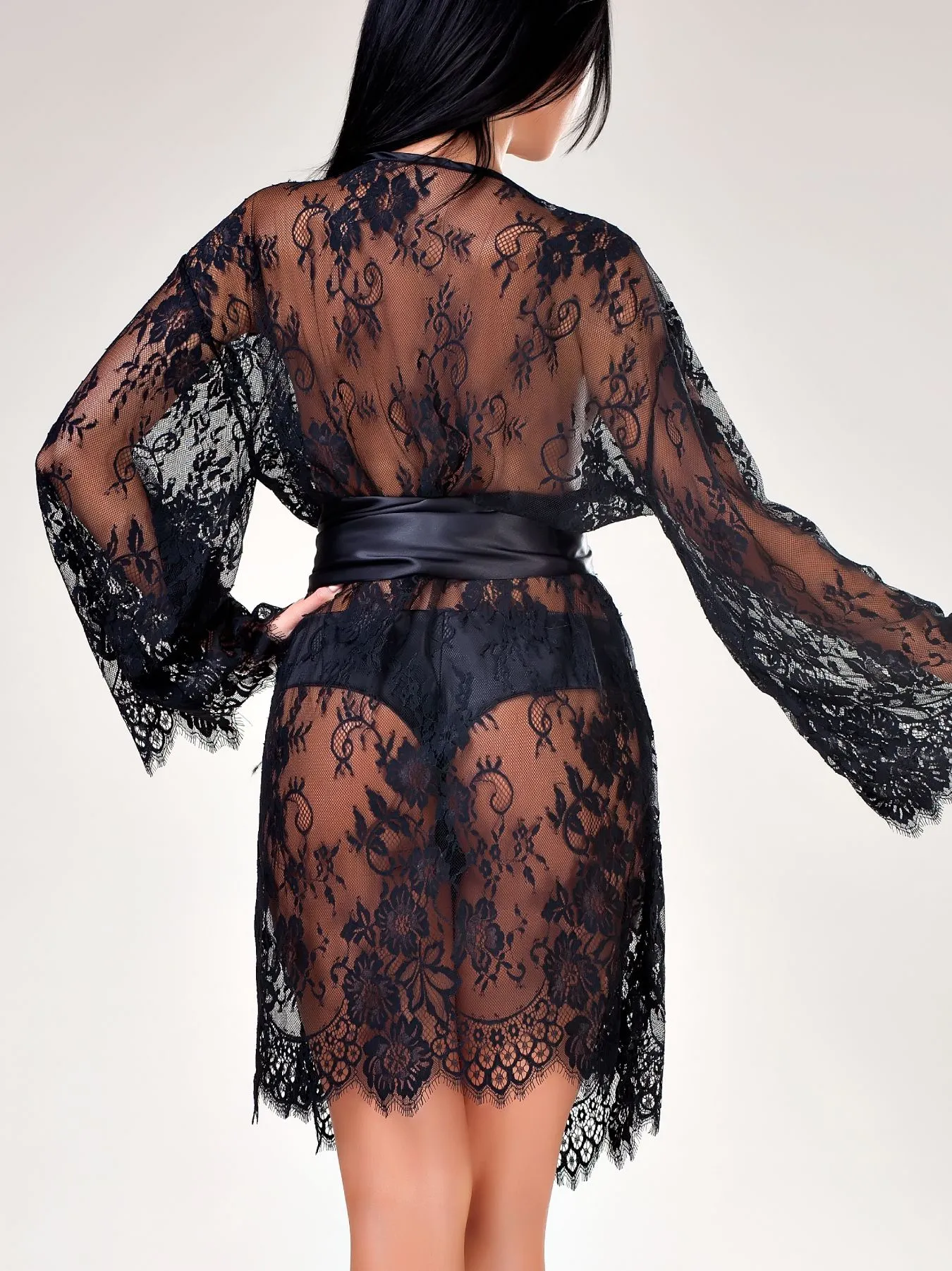 Эротическое кимоно кружевное istinto di opium 703, черное в Краснодаре