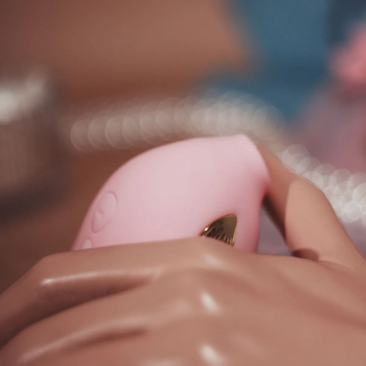 вибромассажер птичка с функцией всасывания, розовый в Краснодаре