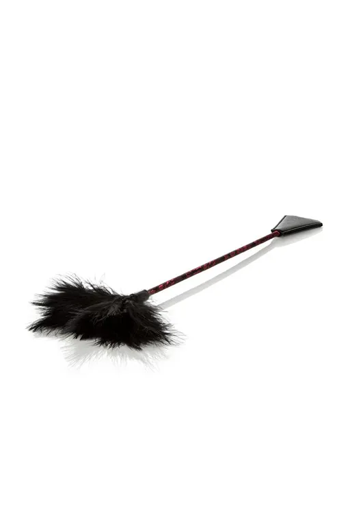 пуховка (перьевая кисточка, щекоталка) - стек feather crop в Краснодаре