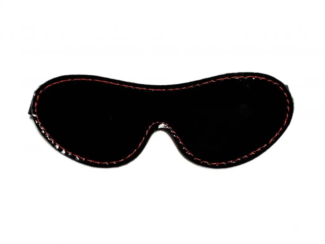 маска из кожи черно-красная с узором 58011ars в Краснодаре