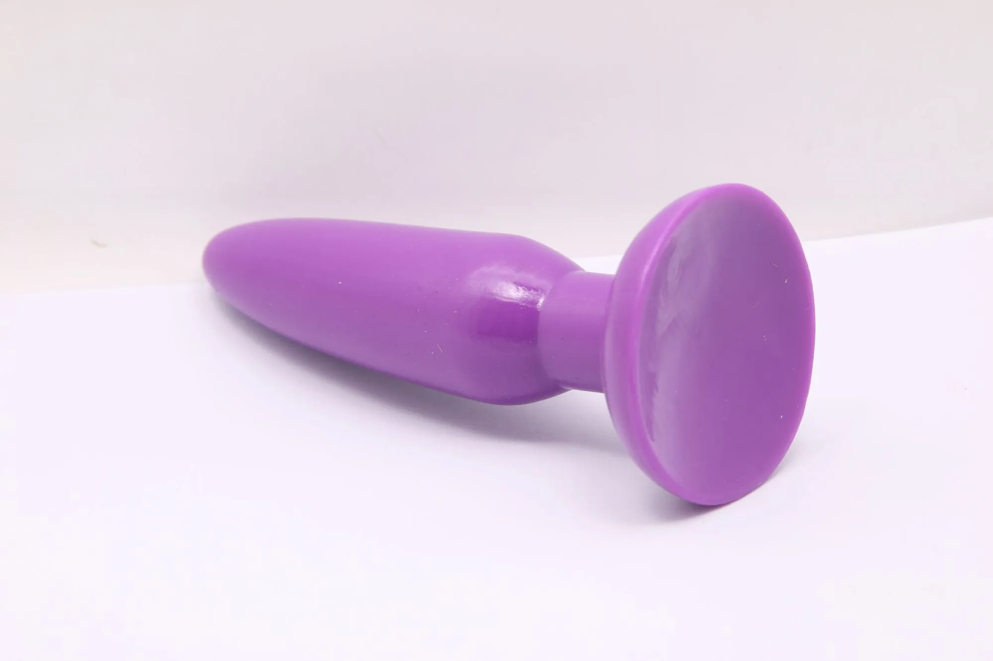 анальная пробка с присоской 3,7 см purple bi-017001r в Краснодаре