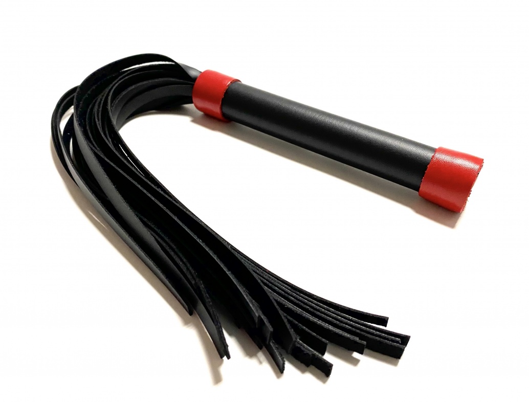 плеть из эко-кожи чёрно-красная 50013ars в Краснодаре