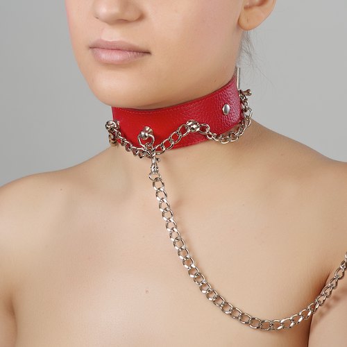 ошейник красный с металлической цепочкой по окружности и с цепочкой-поводком 3117-2 в Краснодаре