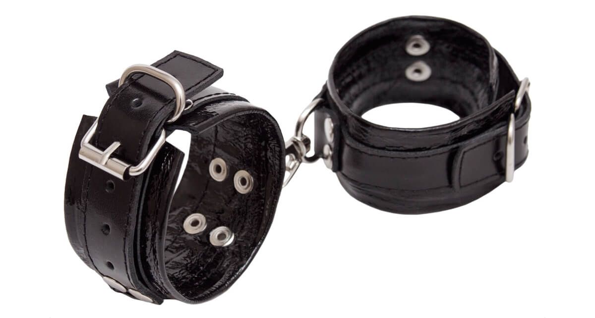 наручники индиго декоративные, кожаные, черные в Краснодаре