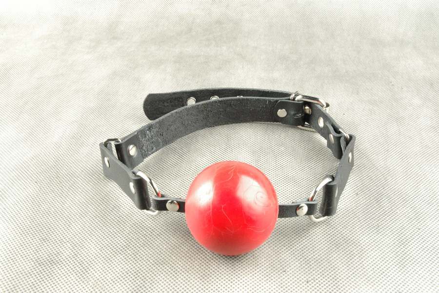 кляп «замолчи», красный, 49 мм в Краснодаре