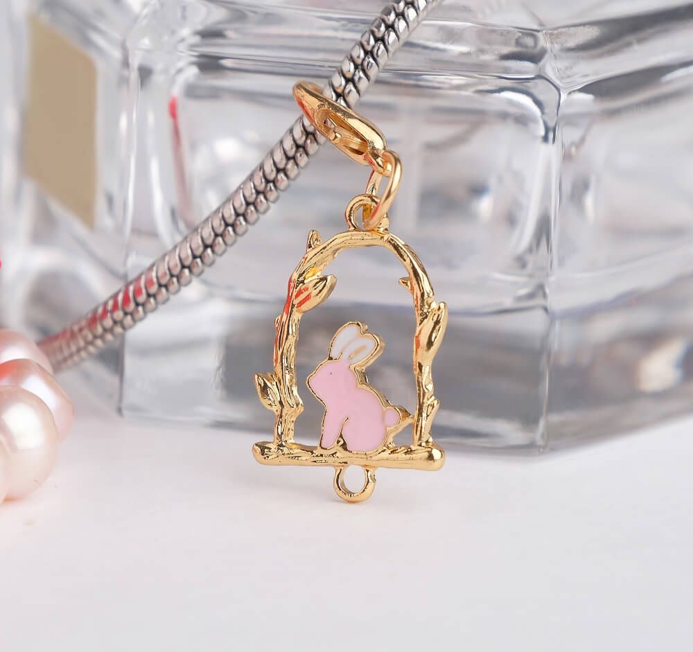 Шарм Сима Ленд Queen fair Кролик, бело-розовый в золоте