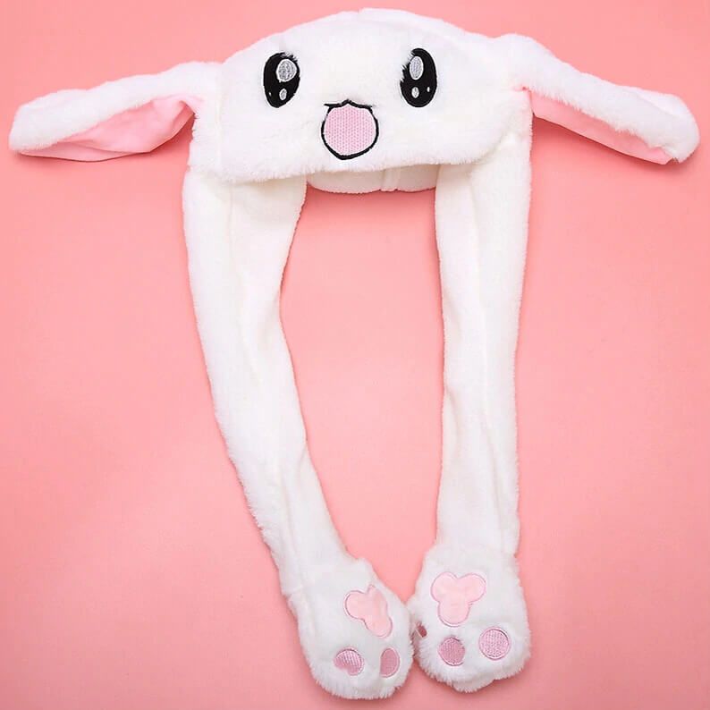 шапка-зайка с двигающимися ушами, белая в Краснодаре