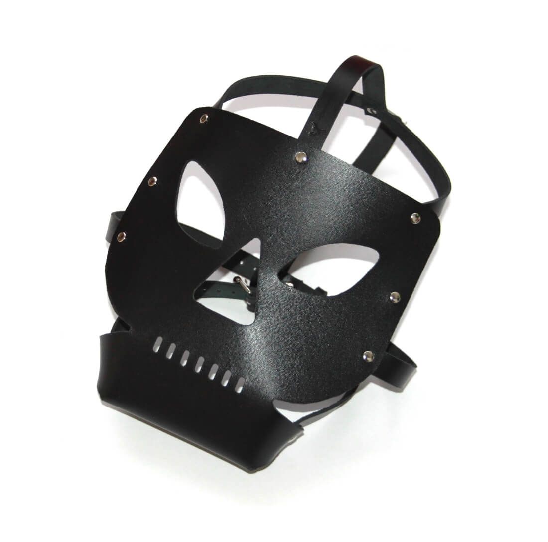 Маска кожаная PinkRabbit Череп, черная