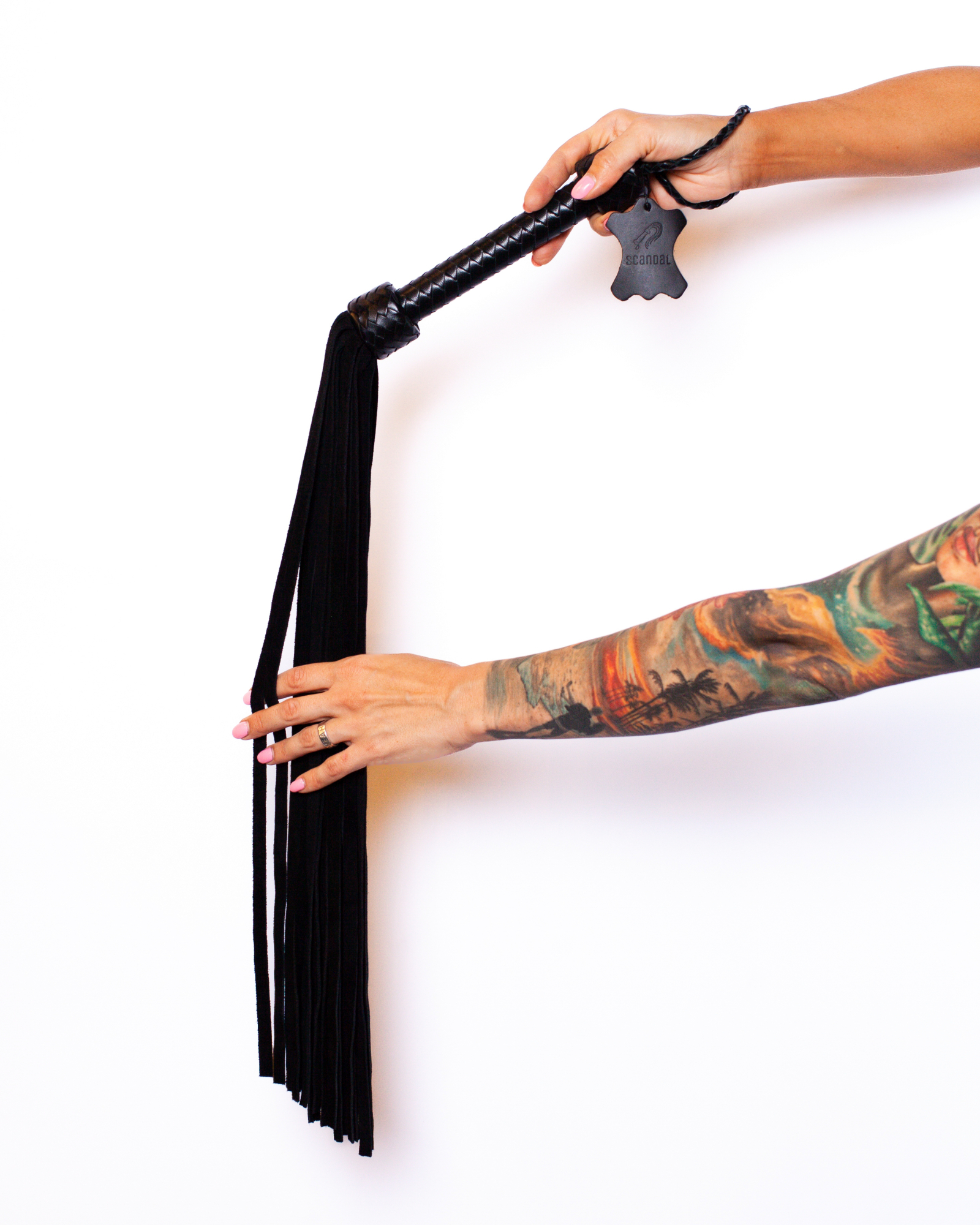 флоггер scandal из натуральной кожи с замшевым хвостом (black) в Краснодаре