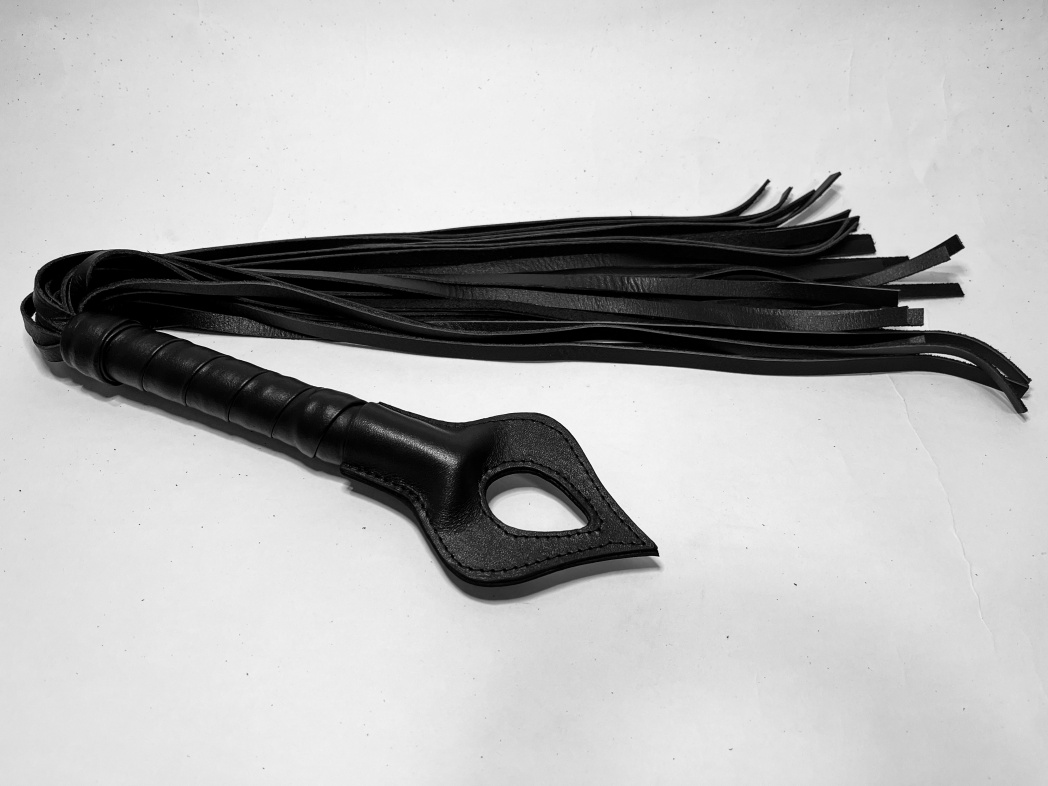 плеть пиковая дама кожаная 54076ars в Краснодаре