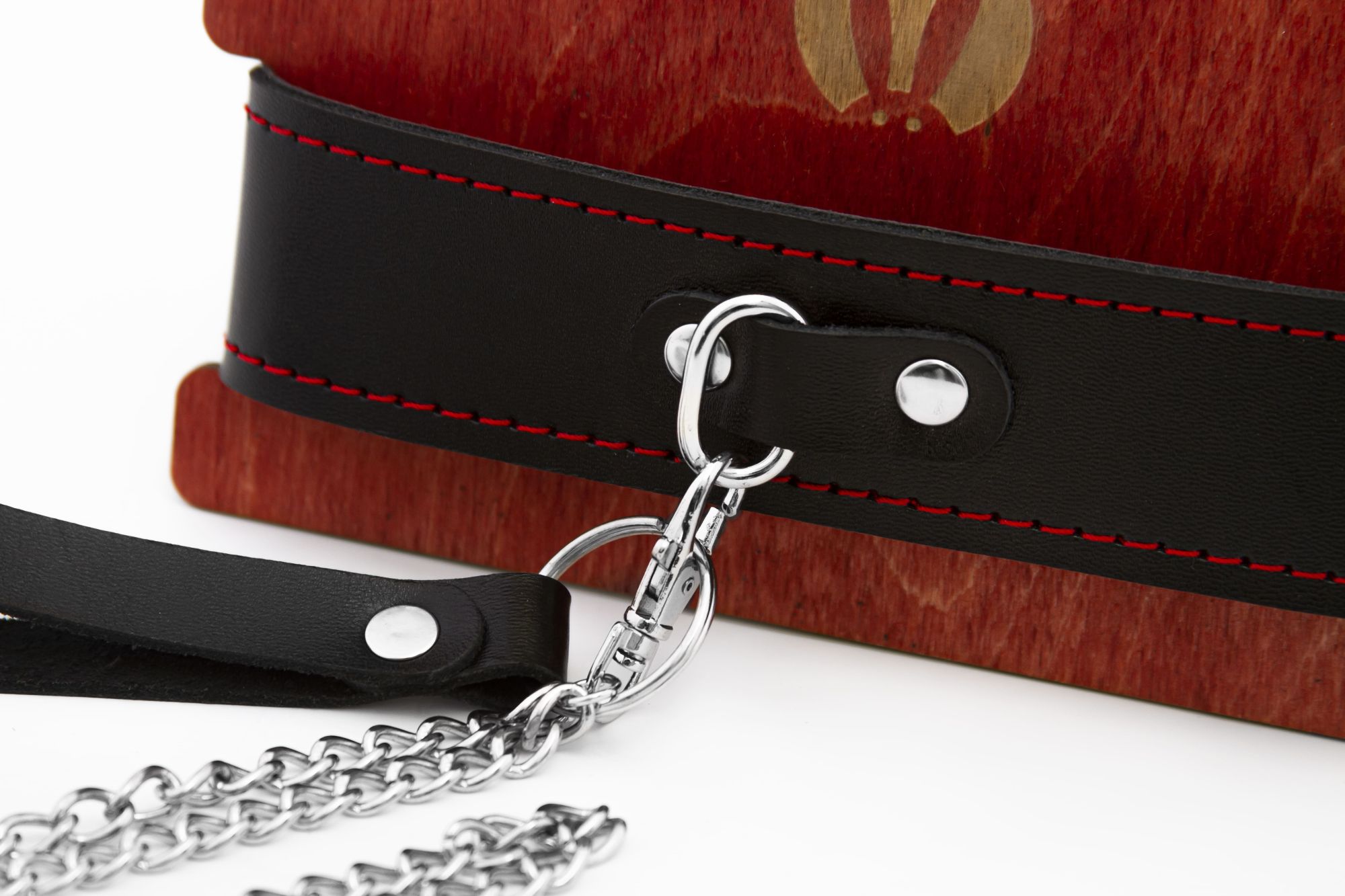 ошейник pinkrabbit двухслойный, с красной строчкой в Краснодаре